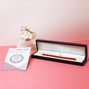 Bracelet exceptionnel en perles de corail rouge BRCORF001O