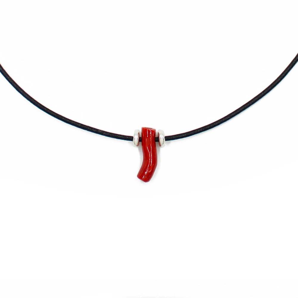 Collier en cuir noir et son morceau de corail brut COCORH0014A