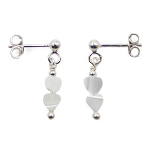 Boucles d'oreilles et cœurs en nacre BONACENF0010A