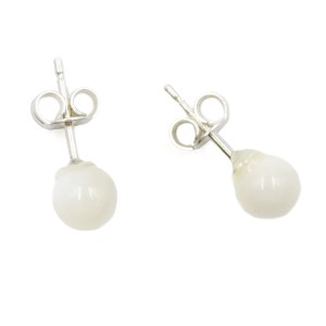 Boucles d'oreilles petite perle de nacre BONACF004A