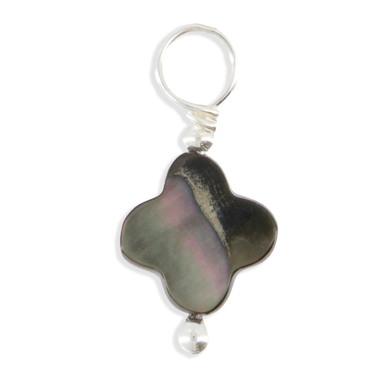 Pendentif trèfle en nacre noire PDNACENF0010A Pendentif trèfle en nacre noire PDNACENF0010A