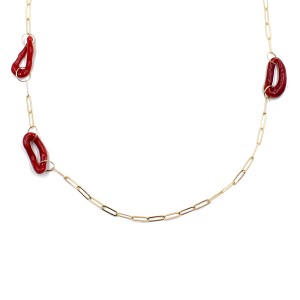 Collier en chaine rectangle et ses noeuds en corail rouge intense COCORF0091V