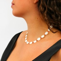 Collier en pastille de nacre et perle de corail rouge véritable COCORF0093V