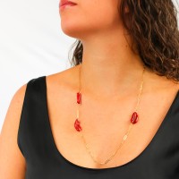 Collier en chaine rectangle et ses noeuds en corail rouge intense COCORF0091V