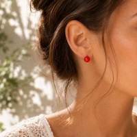 Puce d'oreilles en perle de corail rouge BOCORF005O