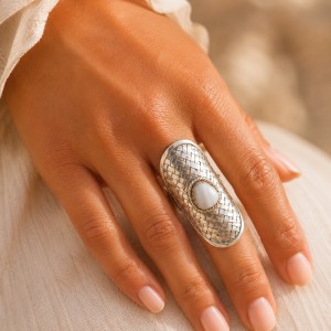 Bague argent et nacre blanche BANACF002A
