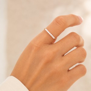 Bague en nacre blanche BANACF001G