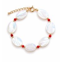 Bracelet nacre blanche et corail rouge en gold filled BRNACF0065G