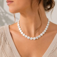 Collier en pastilles de nacre blanche CONACF0071A