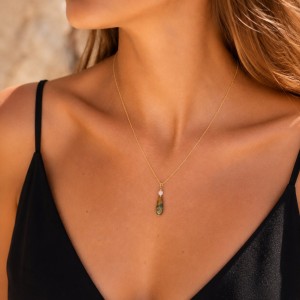 Collier en nacre blanche et Rhyolite CONACF0047G