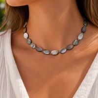 Collier en pastilles de nacre noire CONACF0038V