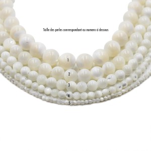 Bracelet en perle ronde de nacre blanche BRNACF0024A